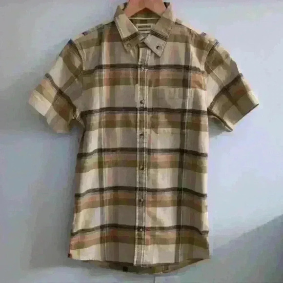 GOODTHREADS | Men's Tan Plaid Slim-Fit Short Sleeved Button Down Shirt - Picture 1 of 3